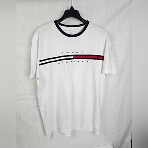 Mens Tommy hilfiger Tshirt